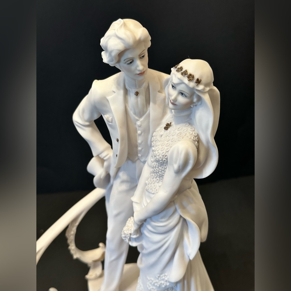 Giuseppe Armani Bride Groom Figurine Wedding Statue Italian Porcelain 1988